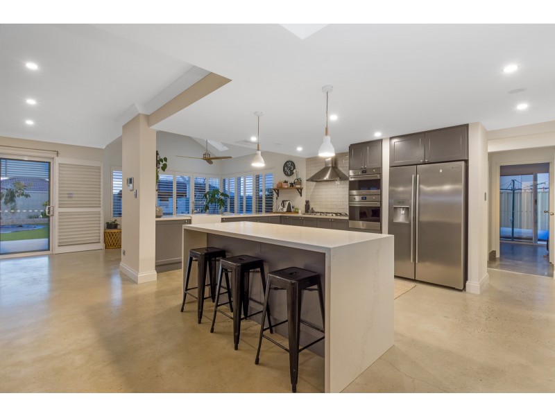 22 Cobia Vista, Yanchep WA 6035