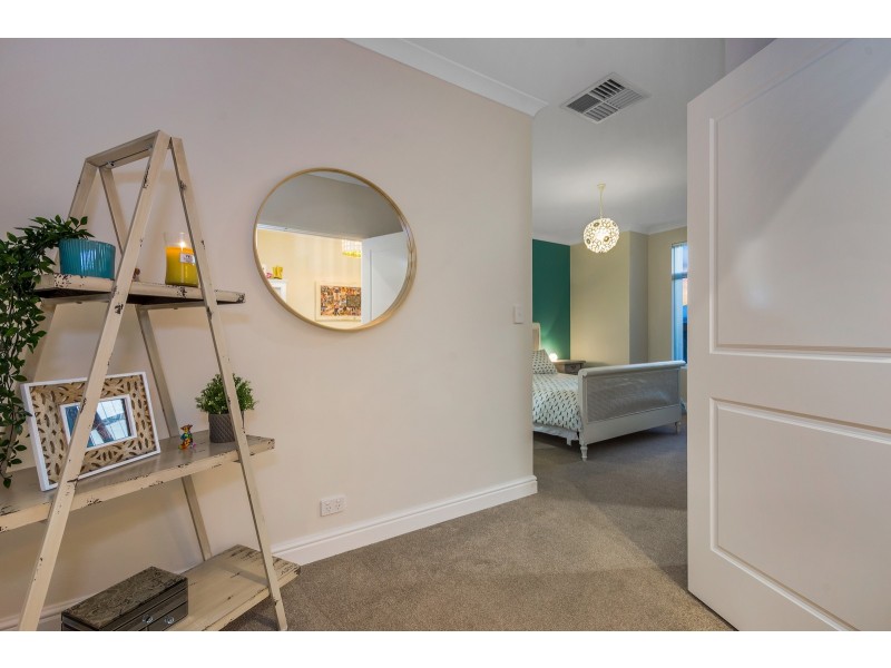 102 Seaside Avenue, Yanchep WA 6035