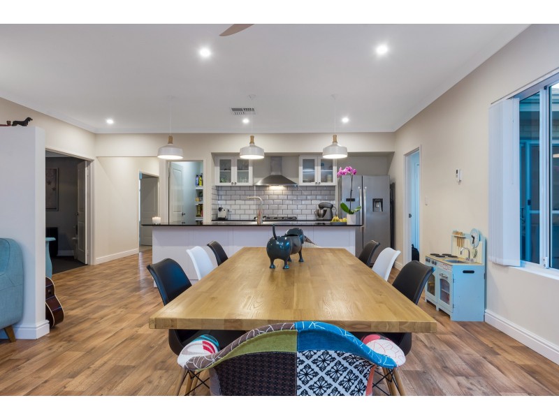 102 Seaside Avenue, Yanchep WA 6035