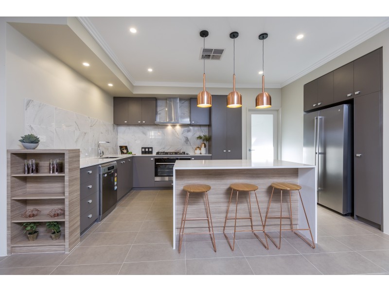 29 Parkside Street, Yanchep WA 6035