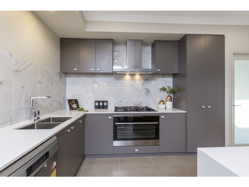 29 Parkside Street, Yanchep WA 6035