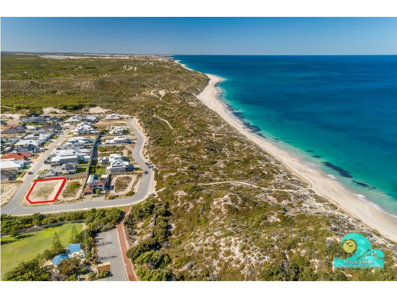 25 Trumpeter Parade, Yanchep WA 6035