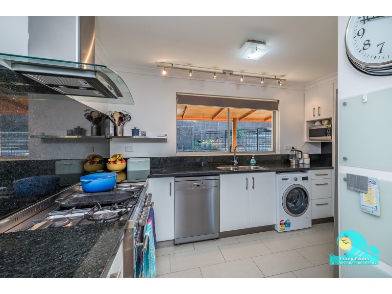 22 Chrisp Place, Yanchep WA 6035