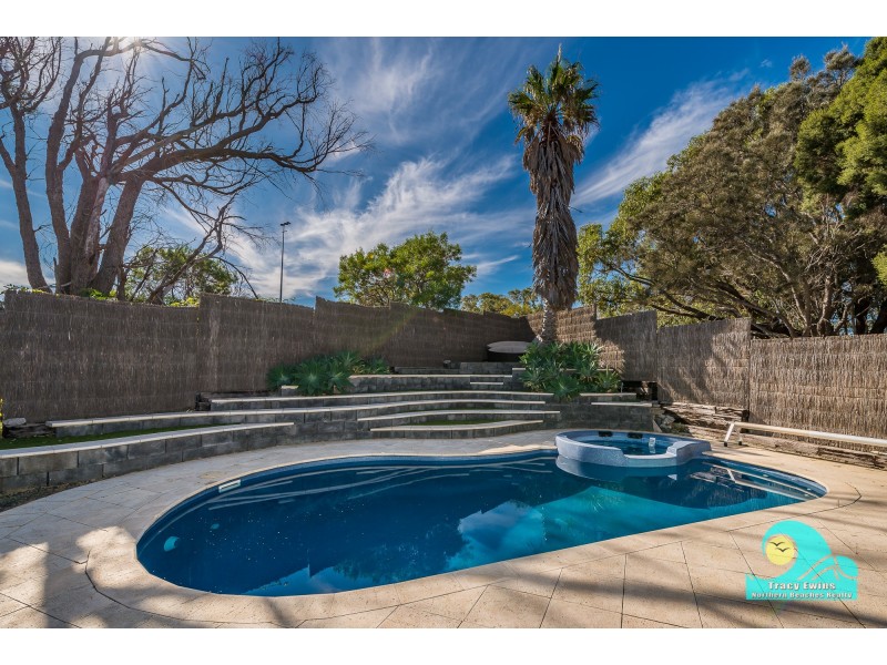 22 Chrisp Place, Yanchep WA 6035