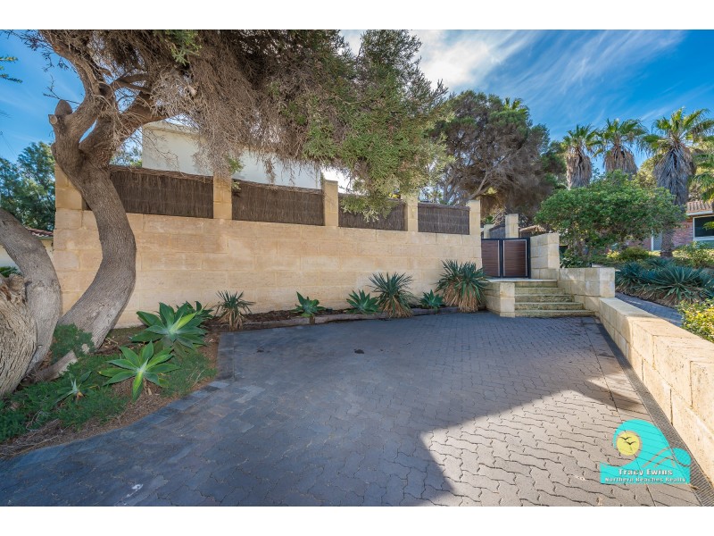 22 Chrisp Place, Yanchep WA 6035