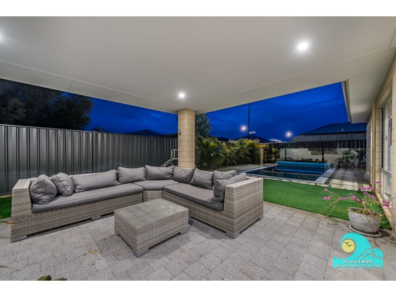 52 Parkland Drive, Yanchep WA 6035