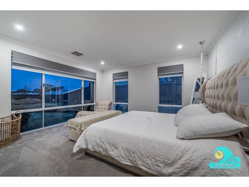 52 Parkland Drive, Yanchep WA 6035