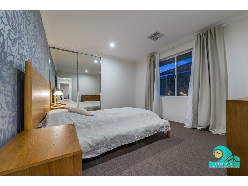 52 Parkland Drive, Yanchep WA 6035