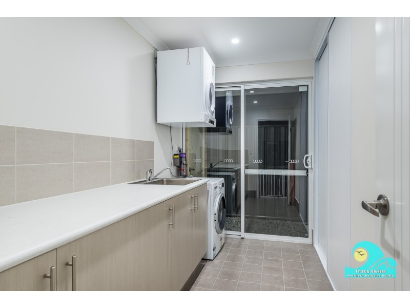 52 Parkland Drive, Yanchep WA 6035