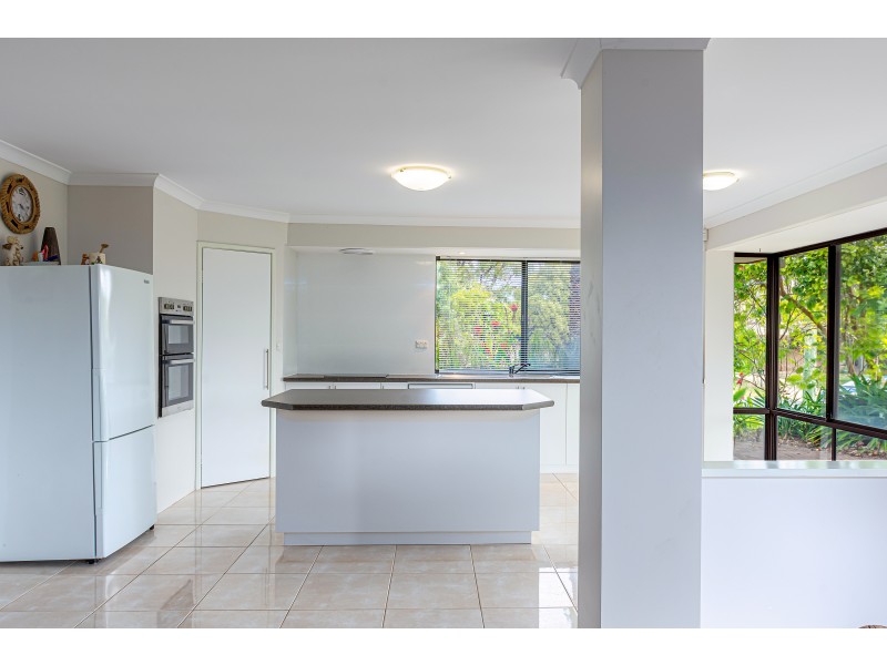 1 Truro Court, Yanchep WA 6035