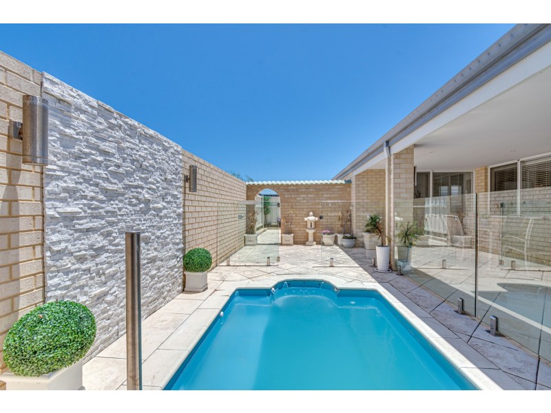 24 Spiral Flag Road, Yanchep WA 6035