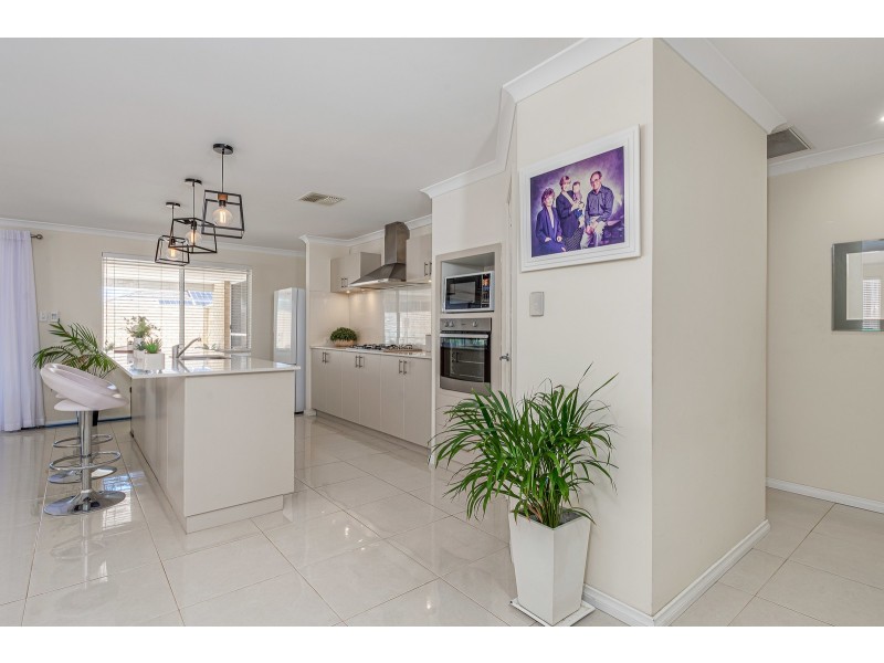 24 Spiral Flag Road, Yanchep WA 6035