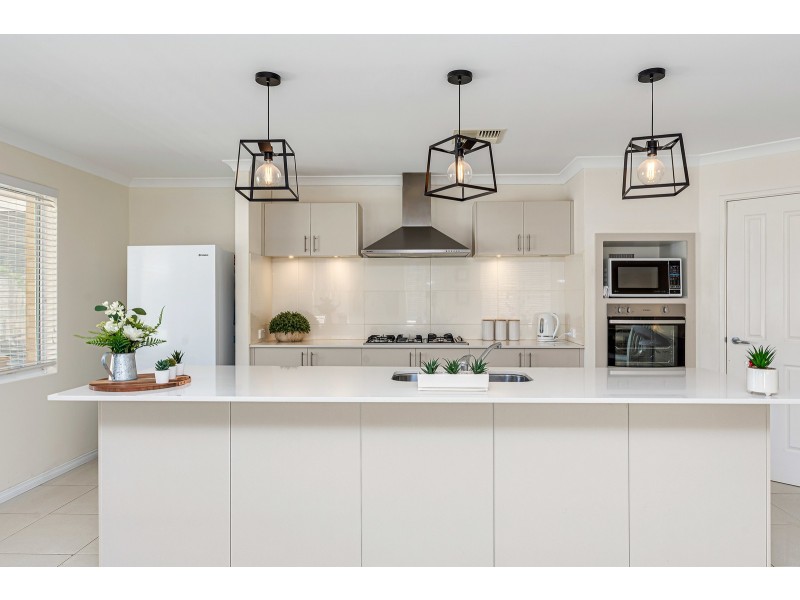 24 Spiral Flag Road, Yanchep WA 6035