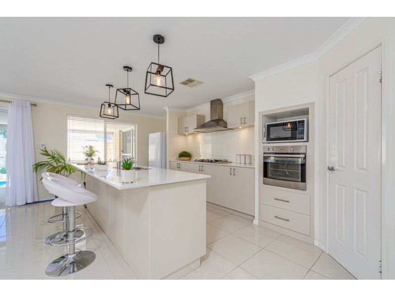 24 Spiral Flag Road, Yanchep WA 6035