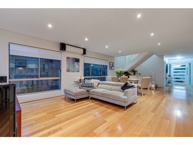 40 Seaside Avenue, Yanchep WA 6035