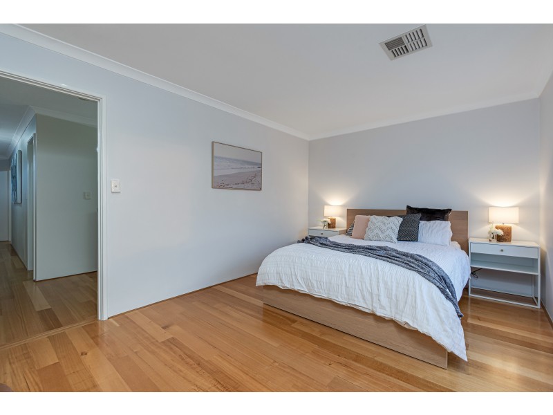 40 Seaside Avenue, Yanchep WA 6035