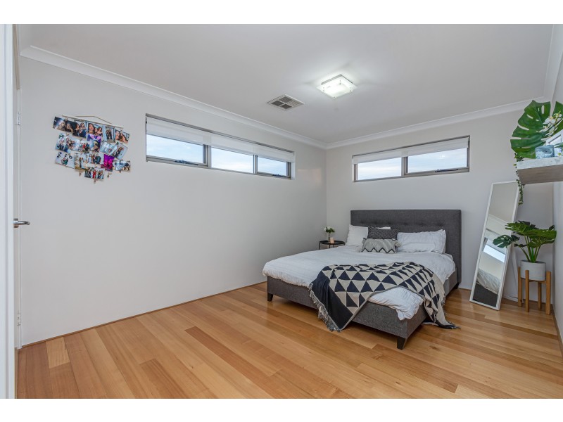 40 Seaside Avenue, Yanchep WA 6035