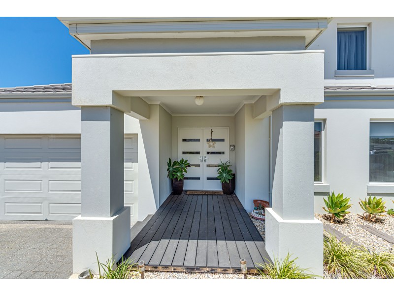 8 Harlequin Way, Yanchep WA 6035