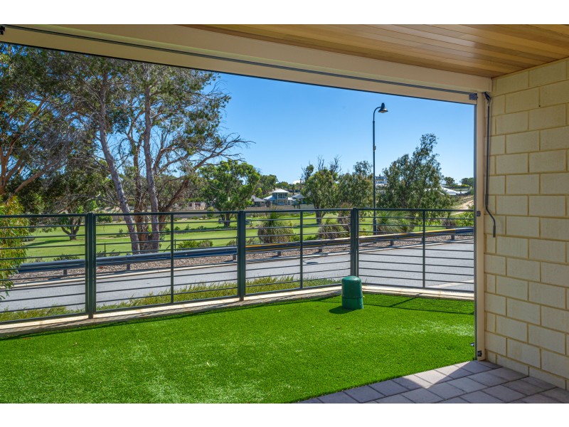 16 Bunker Crescent, Yanchep WA 6035