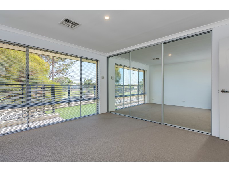 16 Bunker Crescent, Yanchep WA 6035