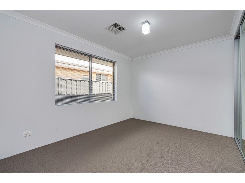 16 Bunker Crescent, Yanchep WA 6035