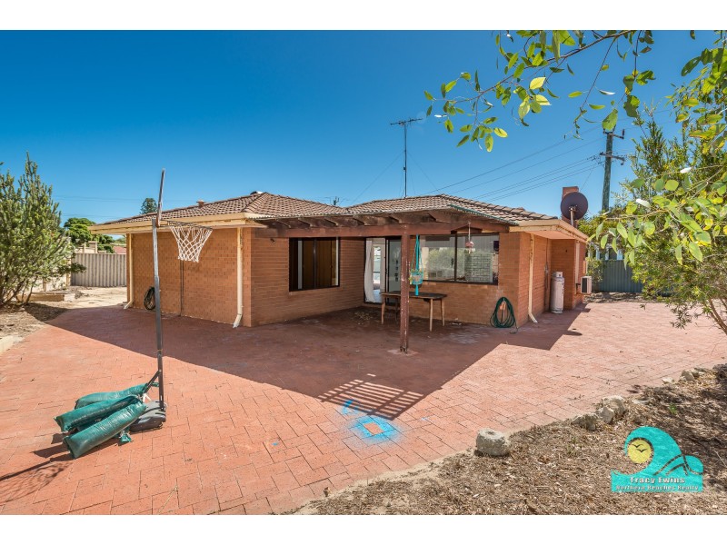 1 Compass Circle, Yanchep WA 6035