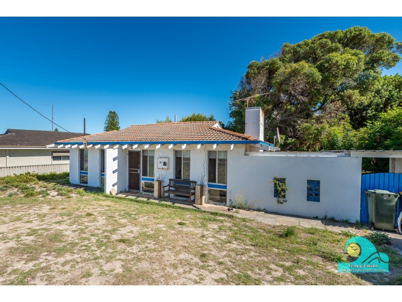 98 Brazier Road, Yanchep WA 6035