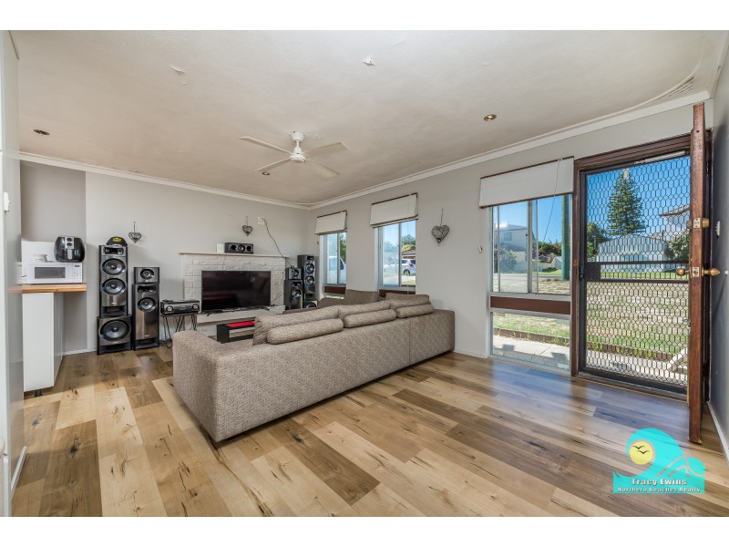 98 Brazier Road, Yanchep WA 6035