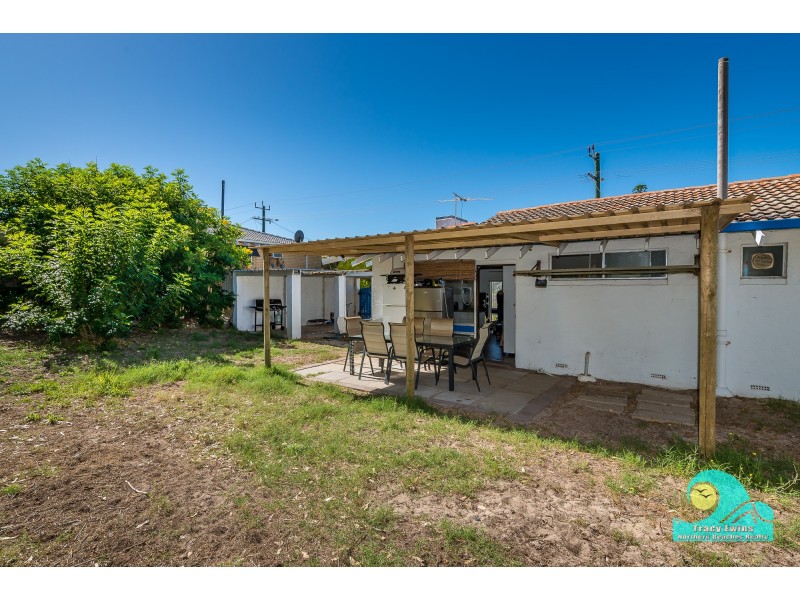 98 Brazier Road, Yanchep WA 6035