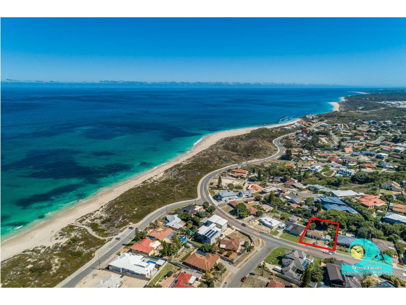 98 Brazier Road, Yanchep WA 6035