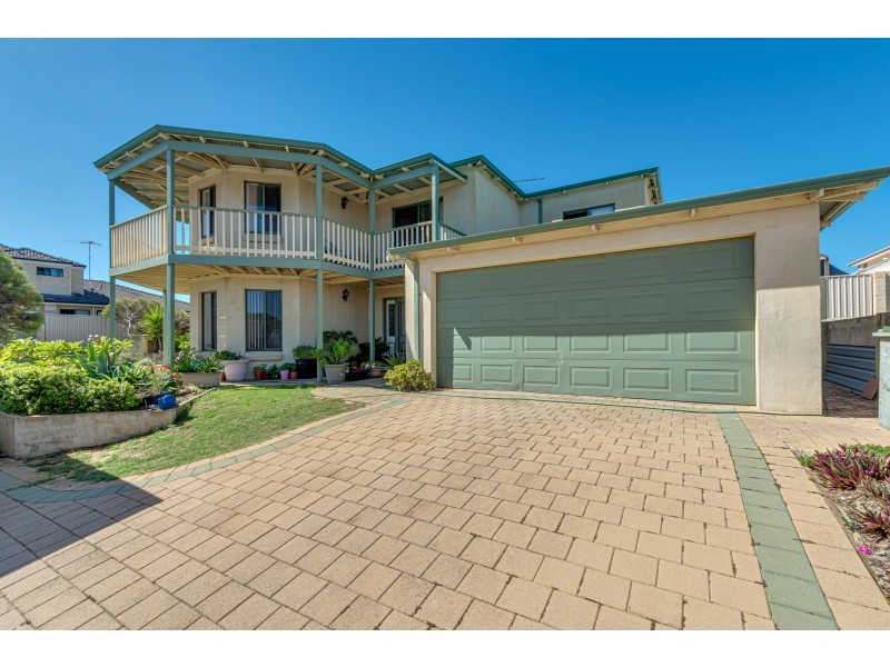 130 Lagoon Drive, Yanchep WA 6035