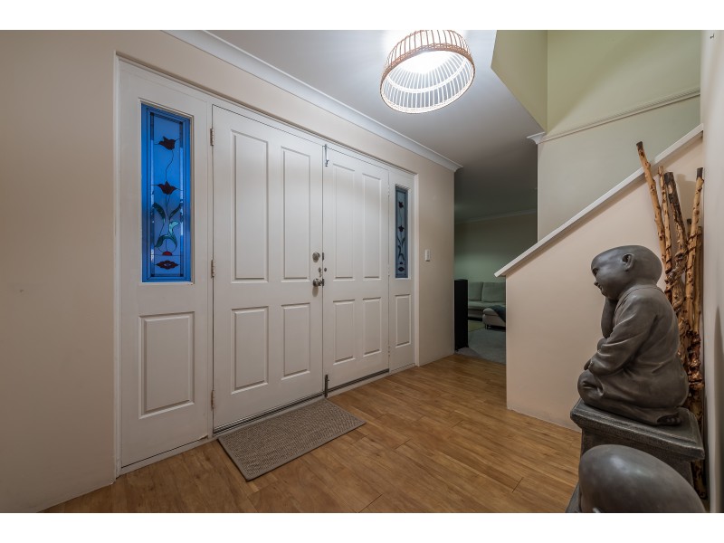 130 Lagoon Drive, Yanchep WA 6035