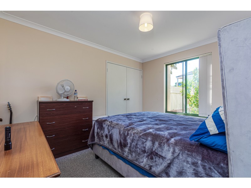 130 Lagoon Drive, Yanchep WA 6035