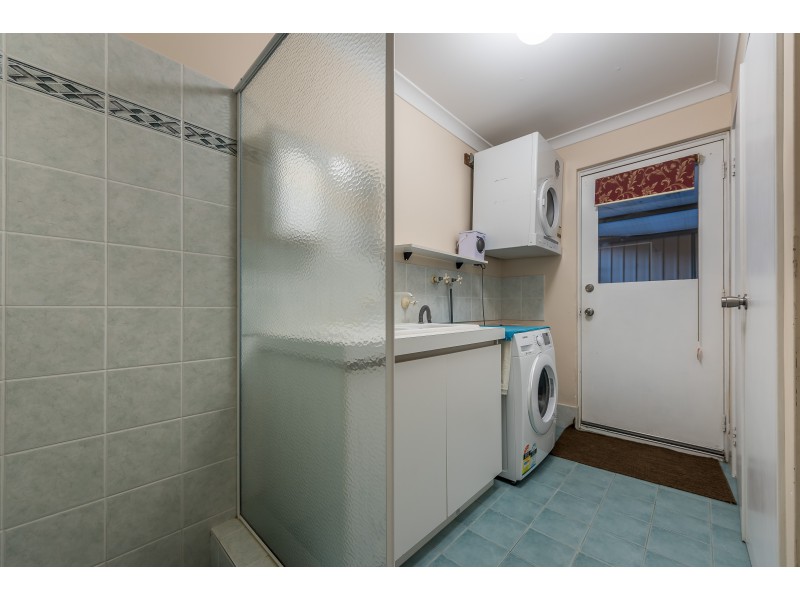 130 Lagoon Drive, Yanchep WA 6035