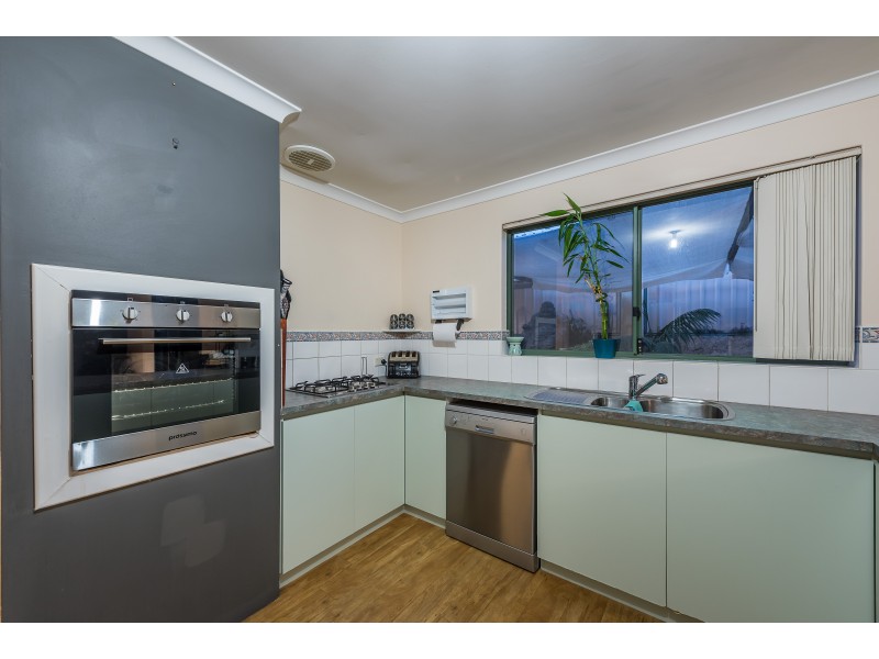 130 Lagoon Drive, Yanchep WA 6035