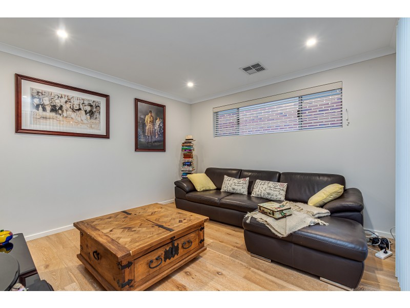 29 Seadrift Street, Yanchep WA 6035