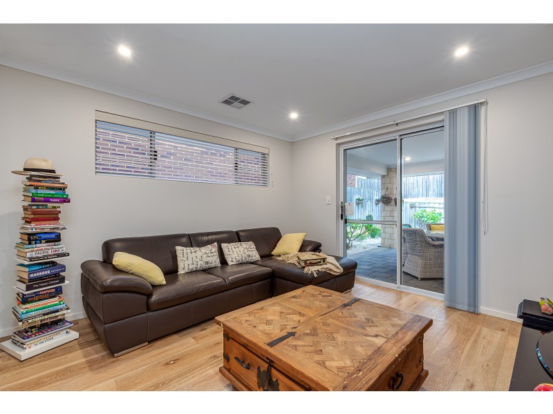 29 Seadrift Street, Yanchep WA 6035