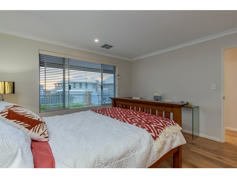 29 Seadrift Street, Yanchep WA 6035