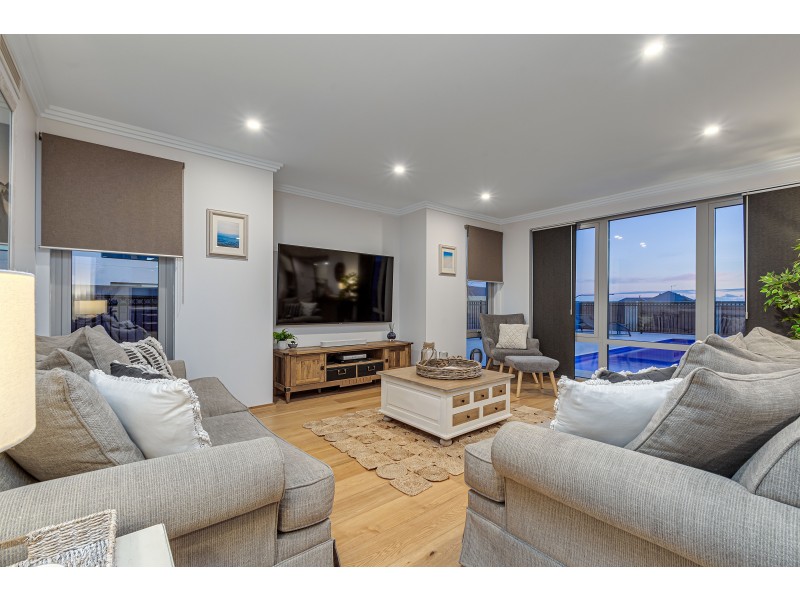 9 Bass Chase, Yanchep WA 6035