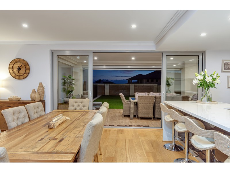 9 Bass Chase, Yanchep WA 6035