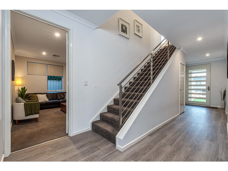 16 Bass Chase, Yanchep WA 6035