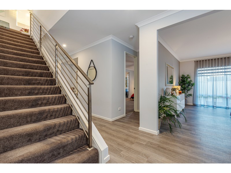 16 Bass Chase, Yanchep WA 6035