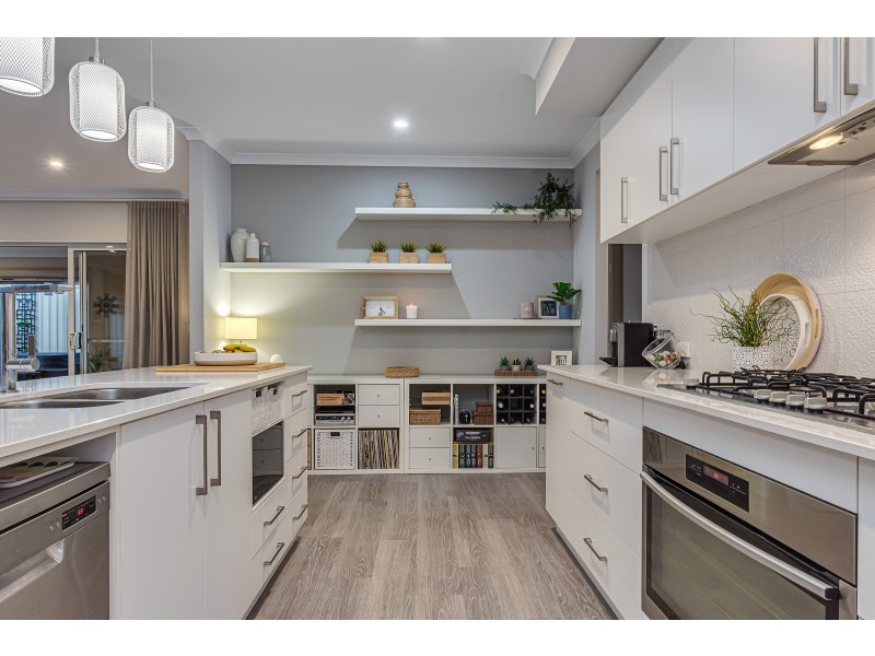 16 Bass Chase, Yanchep WA 6035