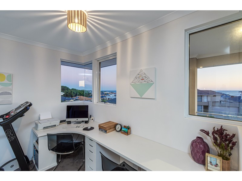 16 Bass Chase, Yanchep WA 6035