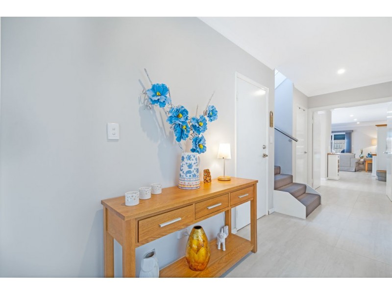 15 Seaside Avenue, Yanchep WA 6035