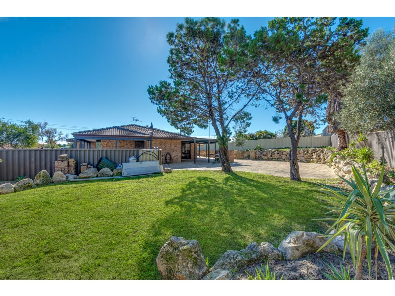 1 Newquay Close, Yanchep WA 6035