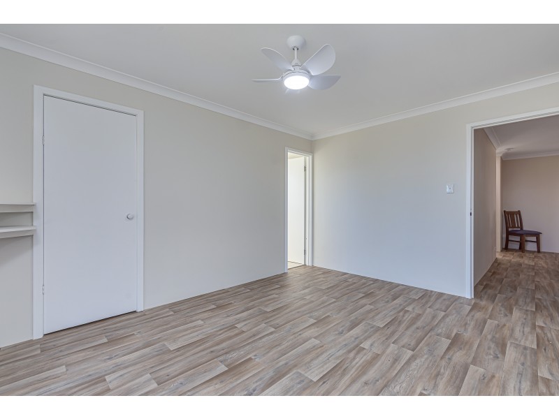 1 Newquay Close, Yanchep WA 6035