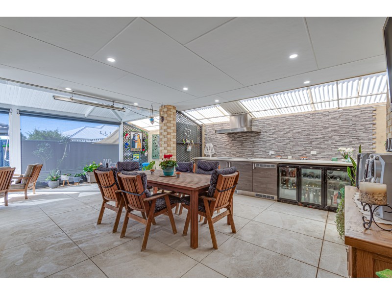 53 Viridis Street, Yanchep WA 6035