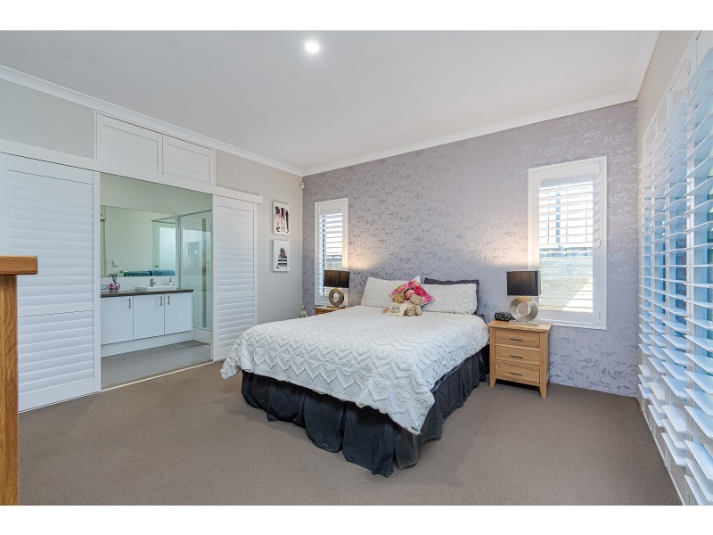 53 Viridis Street, Yanchep WA 6035