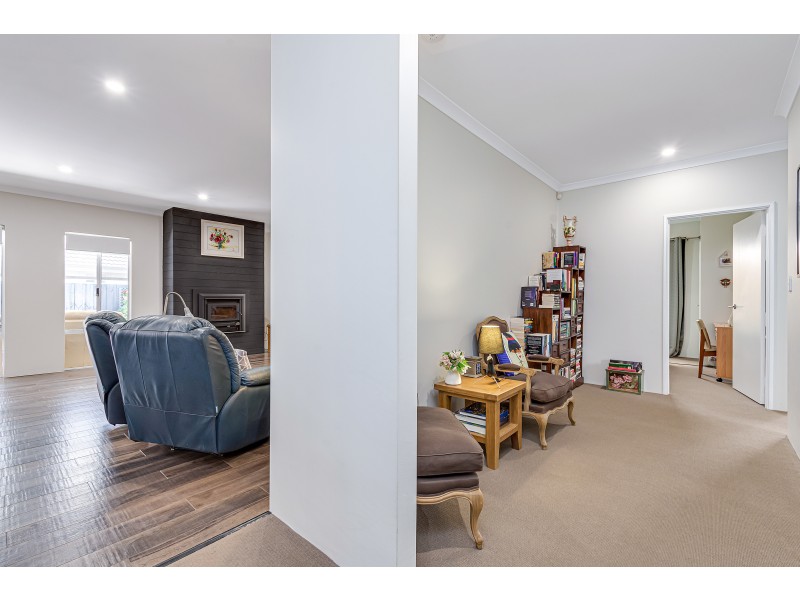 53 Viridis Street, Yanchep WA 6035